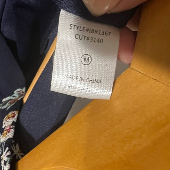 Blue Blush Derp V Neck Summer Navy Floral Romper - Picture 11 of 12